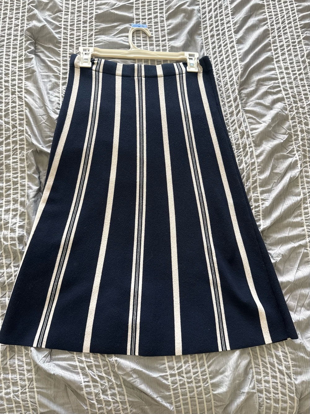 Ann Taylor Navy and Cream Vertical Stripe A-Line Skirt